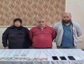 الداخلية تضبط أشخاص يوزعون كروت دعائية بمحيط لجان فى إيتاي البارود