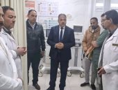 محافظ الشرقية يُفاجئ مستشفى منيا القمح ويُحيل المدير للتحقيق