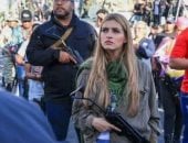 حسناوات فنزويلا يحملن البنادق الآلية فى مواجهة ترامب.. ما حقيقة الصورة