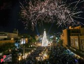 جبيل اللبنانية تضيء شجرة عيد الميلاد العملاقة وتستقبل أجواء الاحتفالات