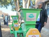 "الزراعة" توزع أكثر من 400 فراطة ذرة مُعاد تأهيلها كمنح لصغار المزارعين