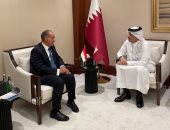 وزير الخارجية يبحث مع نظيره القطري العلاقات الثنائية والأوضاع في غزة