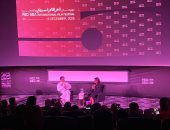 مى عمر: محمد سامى صاحبى والجمهور بيقف فى ضهرى لما بتحارب