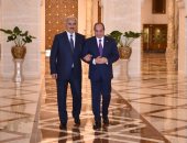 حفتر: نقدر دور مصر والرئيس السيسى المحورى فى استعادة الأمن والاستقرار بليبيا