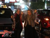 أمطار الجيزة ترسم مشاهد إنسانية مؤثرة… شوارع تغتسل ووجوه تبتسم تحت الغيث