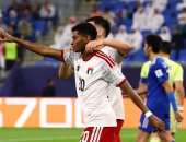 منتخب الإمارات يدك الكويت بثنائية الغسانى في الشوط الأول بكأس العرب.. فيديو