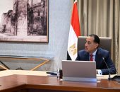 رئيس الوزراء يتابع مع وزير الاتصالات مستجدات العمل في عدد من ملفات الوزارة