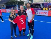 الدولي للهوكي يكرم أحمد حسين الأكثر مشاركة في كأس العالم للشباب