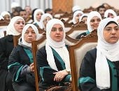 رحلة إيمانية بلا حيرة.. واعظات ومنصات دينية نسائية ترافق حجاج القرعة