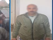 وزارة الداخلية تضبط شخصا يوجه الناخبين فى الطالبية