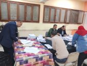 من داخل غرفة عمليات فرز أصوات الناخبين في الوراق وطناش