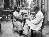 الجامعة والبدايات الفكرية.. حين انجذب نجيب محفوظ إلى الفلسفة