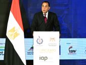 رئيس الوزراء: الحكومة المصرية تضع دعم البحث العلمى والابتكار على رأس أولوياتها.. ويؤكد: نؤمن بأن مستقبل الأمم يُبنى بالعلم والصناعة معاً وأن التكامل بينهما الطريق الوحيد لتحقيق الازدهار والاستقلال التكنولوجى