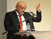 رحيل الشاعر والروائى الفلسطينى ماجد أبو غوش بعد صراع مع المرض