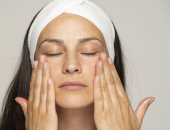 6 فوائد لعمل مساج للبشرة فى المنزل.. منها إزالة الشوائب