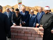 مساحته 5600 متر.. وضع حجر الأساس لأول مسجد يُنسب لقضاة مصر بالتجمع.. صور