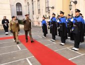 الفريق أحمد خليفة يعود إلى أرض الوطن بعد انتهاء زيارته الرسمية لإيطاليا