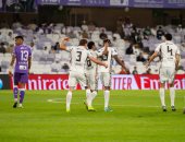 العين ضد النصر.. الزعيم يتأخر فى الشوط الأول بمشاركة رامي ربيعة