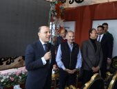 محافظ كفر الشيخ يستمع لأهالي قرية الصافية ويعلن تنفذ مشروع حماية الشواطئ