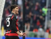 ميلان يتعادل مع ساسولو 2 – 2 ويعزز صدارته للدوري الإيطالي