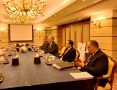 وزير البترول يبحث مع نظيره البحريني تعزيز التعاون في مجال الطاقة