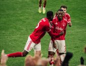 نوتينجهام فورست ضد توتنهام.. سقوط مفاجئ للسبيرز بثلاثية فى البريميرليج