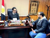 وكيل صحة سوهاج يلتقى مدير مستشفى جهينة المركزي لمناقشة تطوير الخدمات