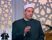 هل يُثاب الإنسان على فعل الخير دون نية؟.. أمين الفتوى يجيب