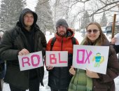 احتجاجات فى روسيا دفاعا عن منصة روبلوكس للألعاب.. ماذا يحدث؟