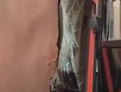 اصطدام مينى باص بمدخل عقار فى مدينة بدر