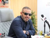 مفيش عداوة بيننا.. السقا يكشف علاقته بأم أولاده بعد الانفصال.. فيديو