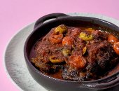 طريقة عمل طاجن العكاوى بالبصل والفلفل