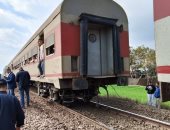 رئيس مدينة منوف يتابع خروج قطار عن القضبان بالحامول