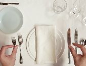 بعد قرار تدريسه فى جامعة بنها.. اعرف علاقة الإتيكيت بالصحة النفسية