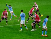 مانشستر سيتي يتأهل لنصف نهائي كأس الرابطة بثنائية أمام برينتفورد