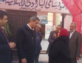 محافظ السويس يتفقد اللجان الانتخابية لجولة الإعادة فى مجلس النواب
