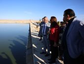 وزيرة التنمية المحلية ومحافظ قنا يفتتحان محطة معالجة الصرف الصحى بالأشراف