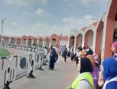 القرية التراثية بالوادى الجديد تعيد إحياء تاريخ الواحات الأصيلة وتجسد ملامح الحياة القديمة.. تم إنشاؤها على مساحة 18 ألف متر مربع شمال مدينة الخارجة..  إنشاء فندق بيئي وخيمة تراثية لخدمة زوار المحافظة.. صور