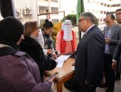 محافظ الدقهلية يتابع سير العملية الانتخابية في لجان مدينة المنصورة