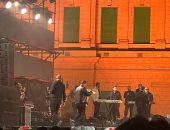 تامر حسنى يفتتح حفل عابدين بأغنيتى أنا مصرى وحلو المكان