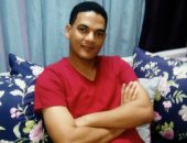 "أبو الحسن رجب فكرى" شهيد الواجب.. رصاصة طائشة تودى بحياة طبيب النساء والتوليد في قنا أثناء عمله بقافلة طبية.. المحافظ يطلق اسمه على وحدة صحية تخليدا لذكراه ونقابة الأطباء تنعيه بكلمات مؤثرة.. وهذه القصة كاملة