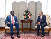 مشاورات سياسية بين وزير الخارجية ونظيره في جنوب السودان