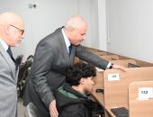 رئيس جامعة القناة يتفقد لجان الاختبارات الإلكترونية لمتطلب اللغة