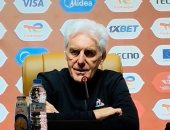 مدرب جنوب أفريقيا: مواجهة مصر مختلفة تماما.. ونعرف كيف نستعد لها