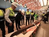 التفاصيل الكاملة لإعادة تركيب مركب الملك خوفو الثانية بالمتحف المصرى الكبير.. تركيب 1650 قطعة أمام الزوار خلال 4 سنوات.. وزير السياحة والآثار: يُعد أحد أهم وأضخم مشروعات ترميم الآثار بالقرن الـ21.. صور وفيديو