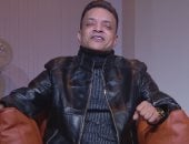 طارق الشيخ يسترجع ذكريات زمن العمالقة في برنامج كلمة أخيرة