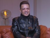 طارق الشيخ يكشف أسرار زمن الفن الشعبي الجميل وكواليس نجاحه المفاجئ