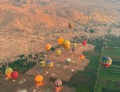 البالون الطائر يزين سماء الأقصر.. رحلات سياحية من كل دول العالم