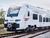 مد تشغيل القطار الكهربائى الخفيف للثانية صباحا ليلة رأس السنة.. فيديو