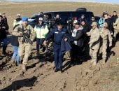 العالم هذا المساء.. العثور على الصندوق الأسود لطائرة رئيس الأركان الليبى ومرافقيه فى تركيا.. إسرائيل تعتقل بابا نويل فى حيفا خلال احتفال بعيد الميلاد.. والبرلمان الجزائري يقر قانونا جديدا بتجريم الاستعمار